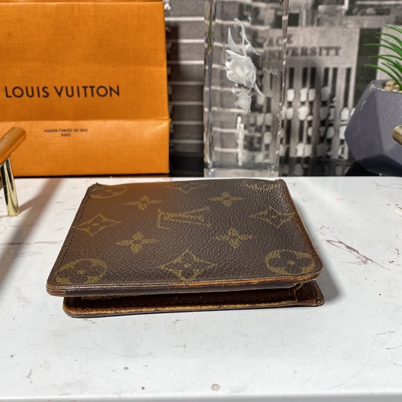 Authentic Louis Vuitton Monogram Marco Wallet - Picture 10 of 12